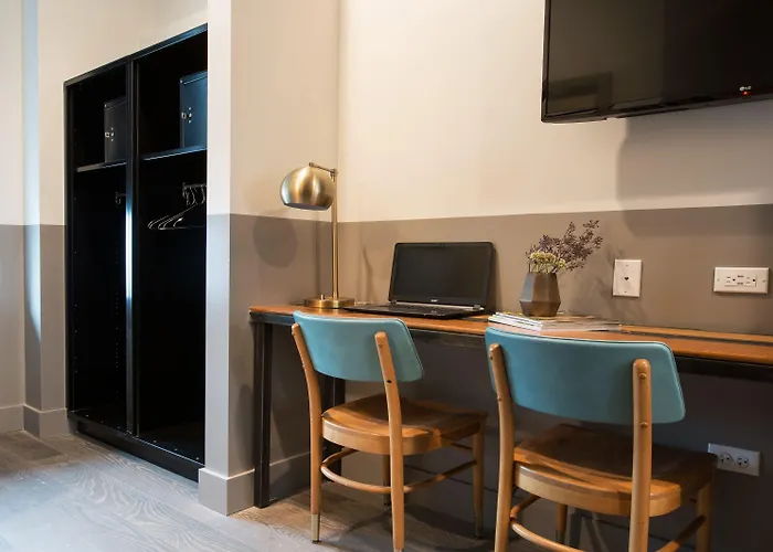 Hotel The Collection River North Chicago